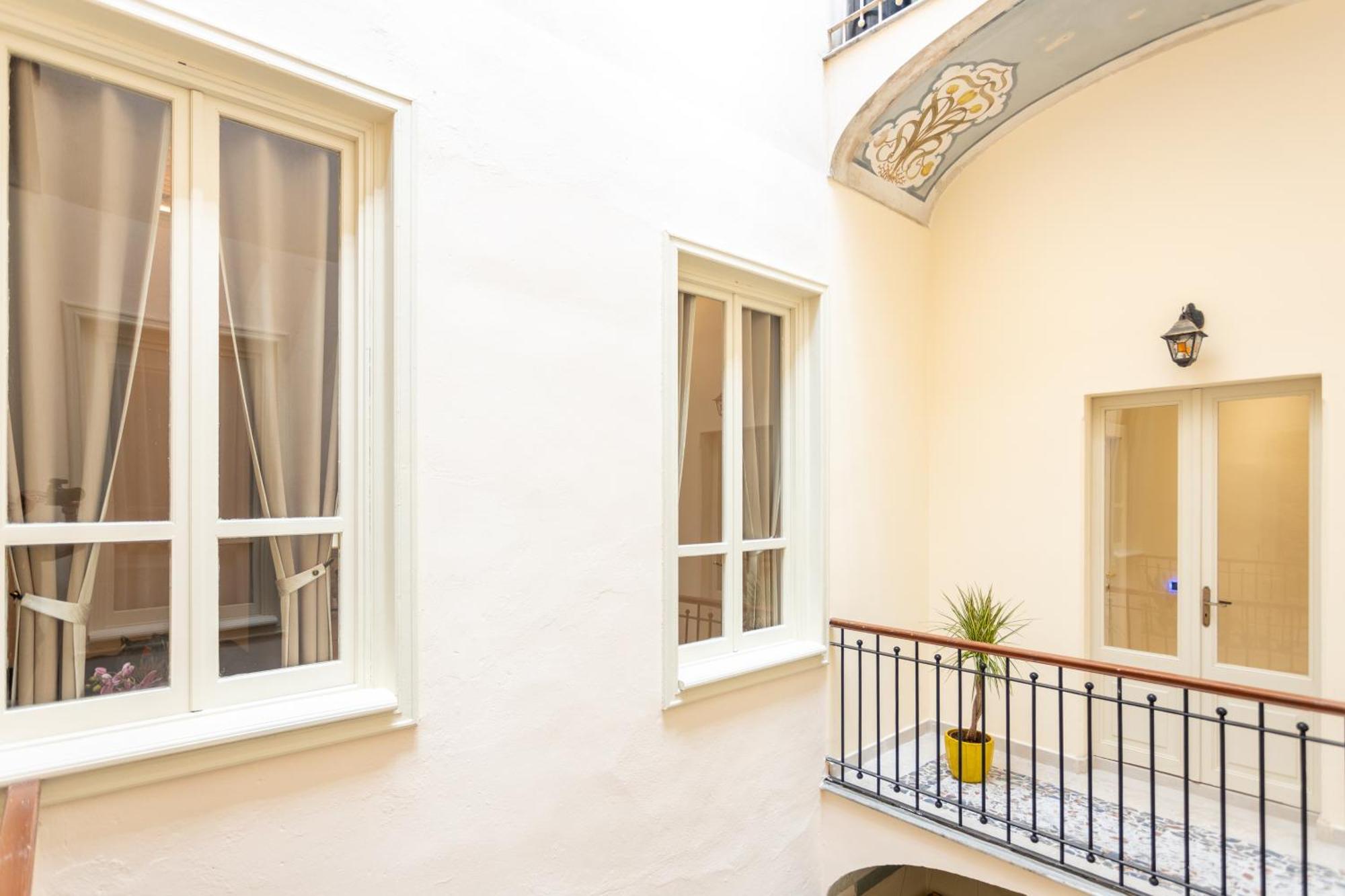 Magnini Rooms كالياري المظهر الخارجي الصورة