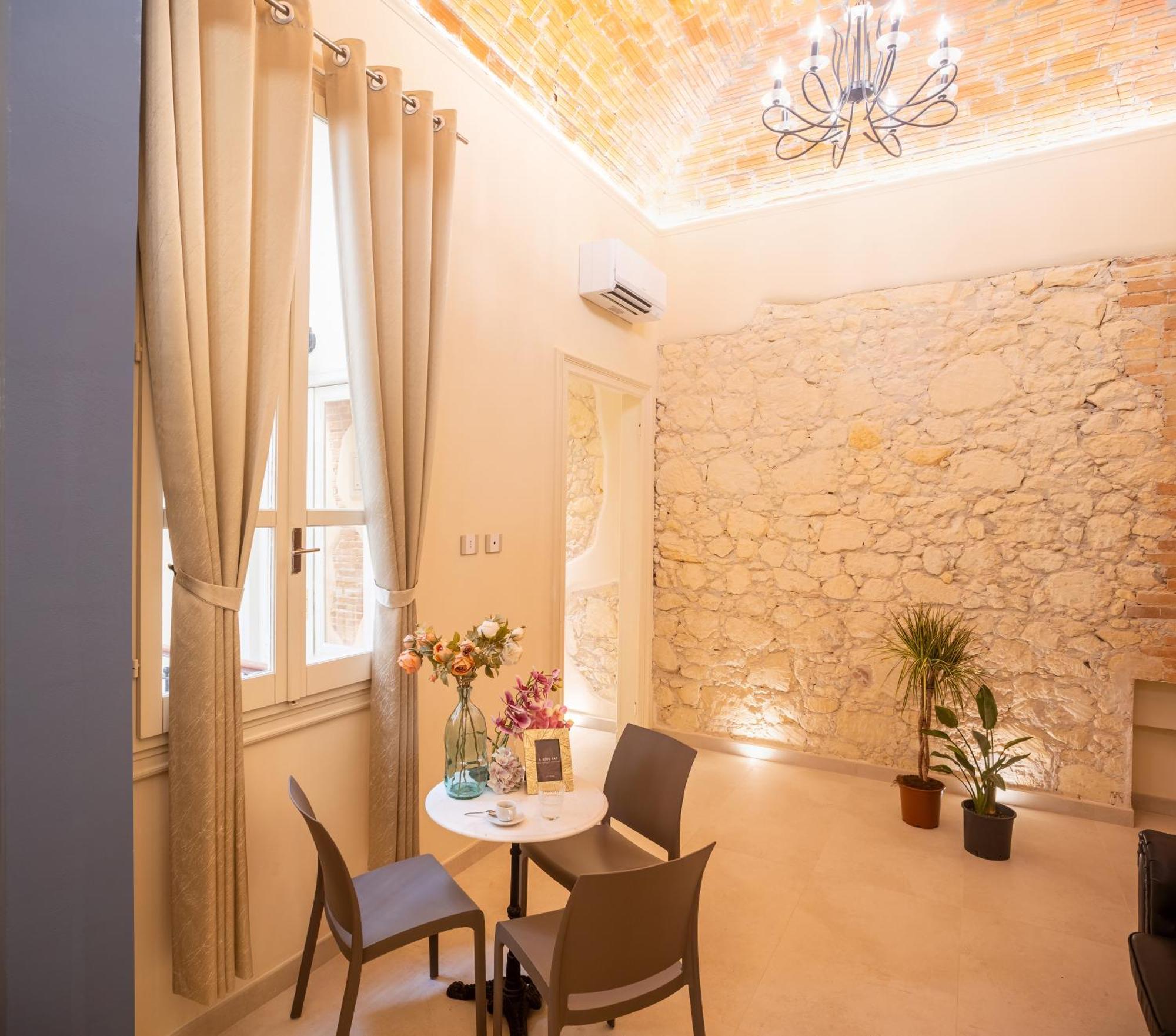 Magnini Rooms كالياري المظهر الخارجي الصورة